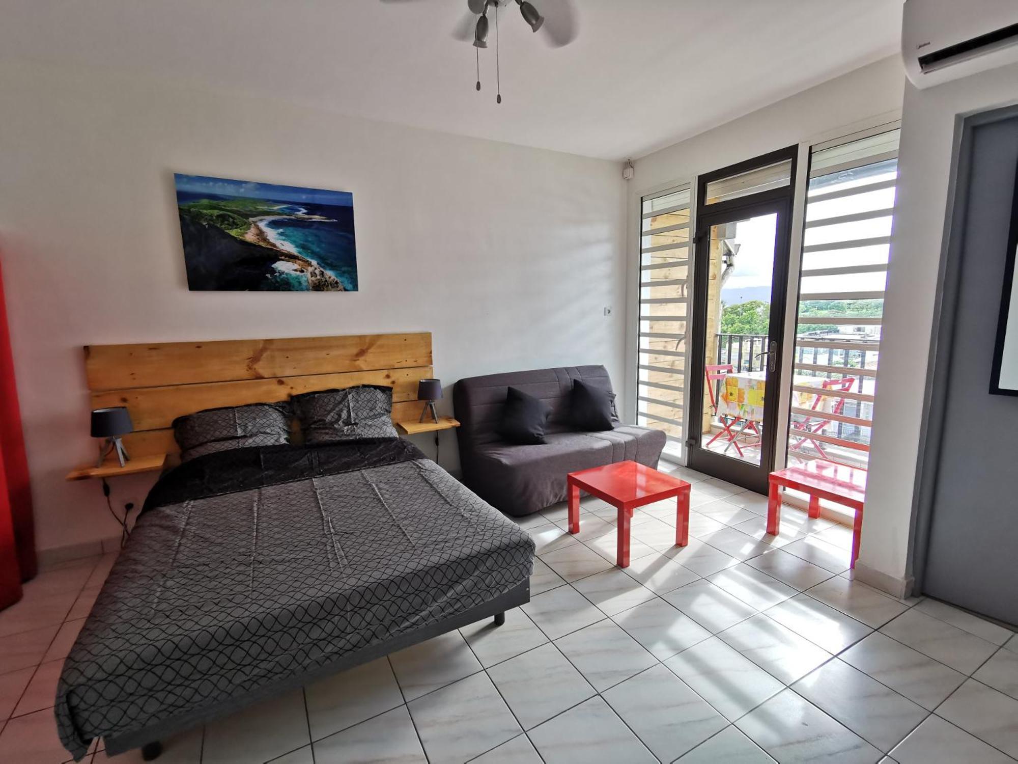 Appartement Vue Mer Et Montagne A 100M De La Plage Ле-Гозье Экстерьер фото